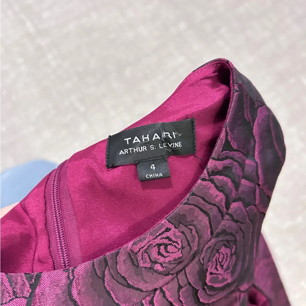 TAHARI ASL Sheath Dress in Purple with Allover Rose Print - Picture 6 of 11
